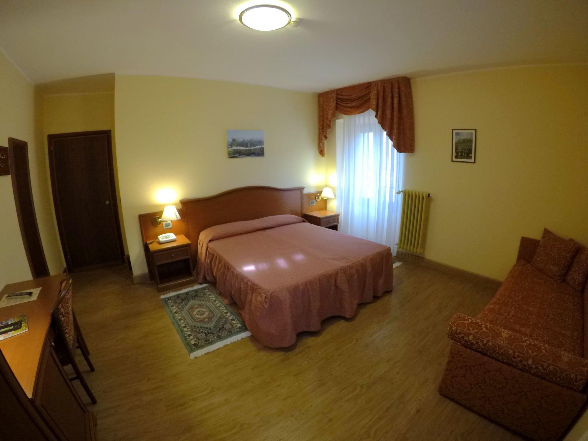 Hotel Ristorante Combolo 3*