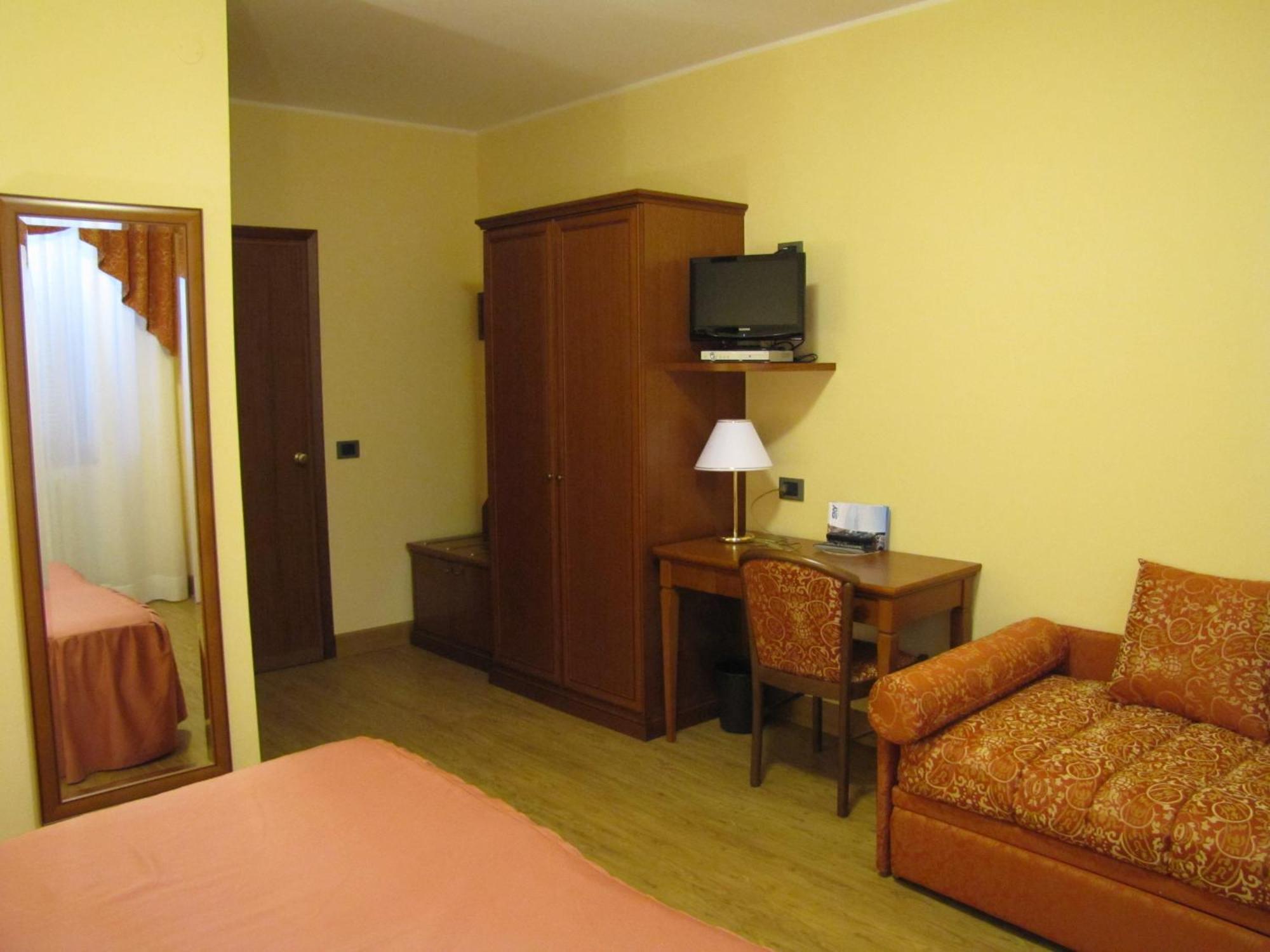 Hotel Ristorante Combolo